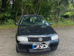 Schwarz Gebraucht 2000 VW Polo Kleinwagen | 1.490 €