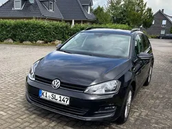 Schwarz Gebraucht 2015 VW Golf VII Cup Kombi | 11.750 € (Etwas zu teuer)