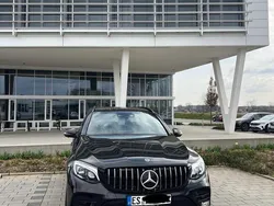 Schwarz Gebraucht 2018 Mercedes GLC43 AMG AMG SUV | 37.900 € (Fairer Preis)