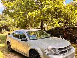 Silber Gebraucht 2010 Dodge Avenger Limousine | 4.450 €