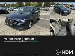 Cavansitblau Gebraucht 2023 Mercedes 180 Limousine | 27.900 € (Fairer Preis)