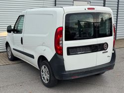 Weiß Gebraucht 2015 Fiat Doblò Van / Kleinbus | 6.990 € (Fairer Preis)