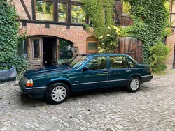 Grün Gebraucht 1991 Volvo 940 Limousine | 3.299 €