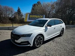Weiß Gebraucht 2024 Skoda Octavia SportLine Kombi | 33.475 € (Guter Preis)