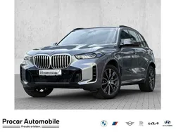 Grau Gebraucht 2024 BMW X5 M Sport SUV | 93.880 € (Superpreis)