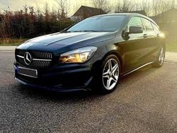 Schwarz Gebraucht 2016 Mercedes CLA200 AMG line Kombi | 11.999 € (Fairer Preis)