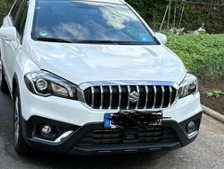 Weiß Gebraucht 2020 Suzuki SX4 Comfort SUV | 16.000 €