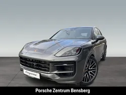 Andere farbe Gebraucht 2022 Porsche Cayenne SUV | 129.879 €