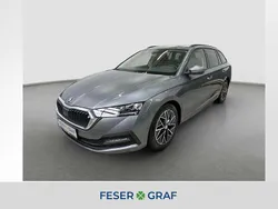 Graphitegrau metallic Gebraucht 2023 Skoda Octavia Clever Kombi | 22.950 € (Guter Preis)