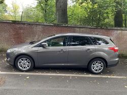 Grau Gebraucht 2013 Ford Focus SYNC Edition Kombi | 3.600 € (Guter Preis)