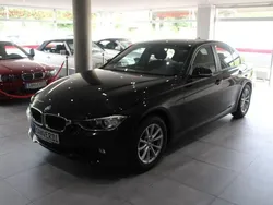 Schwarz Gebraucht 2012 BMW 320 Limousine | 9.990 € (Superpreis)