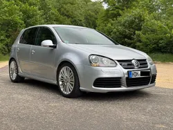 Silber Gebraucht 2005 VW Golf IV R Limousine | 14.250 €