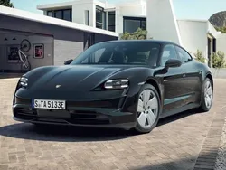 Schwarz Gebraucht 2022 Porsche Taycan Limousine | 63.900 € (Guter Preis)