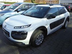 Weiß Gebraucht 2015 Citroën C4 Cactus Feel Kleinwagen | 7.990 € (Fairer Preis)