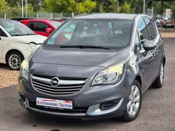Grau Gebraucht 2016 Opel Meriva Innovation Van / Kleinbus | 7.650 € (Fairer Preis)