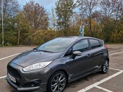 Grau Gebraucht 2017 Ford Fiesta ST-Line Kleinwagen | 6.500 € (Superpreis)