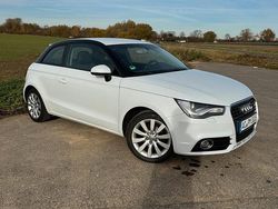 Weiß Gebraucht 2013 Audi A1 Sportback Kleinwagen | 7.800 € (Guter Preis)