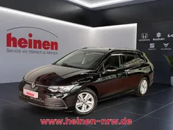 Schwarz Gebraucht 2024 VW Golf VIII Life Kombi | 24.909 € (Fairer Preis)