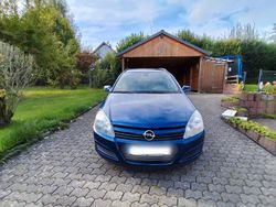 Blau Gebraucht 2004 Opel Astra Kombi | 4.050 € (Etwas zu teuer)