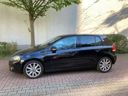 Schwarz Gebraucht 2009 VW Golf VI Edition Limousine | 4.750 € (Fairer Preis)