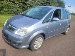 Grau Gebraucht 2006 Opel Meriva Van / Kleinbus | 2.450 € (Fairer Preis)