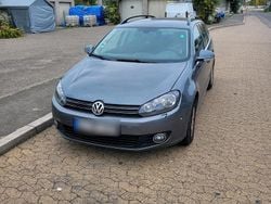 Grau Gebraucht 2011 VW Golf VI Style Kombi | 3.300 € (Guter Preis)