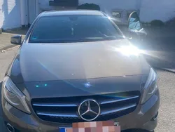 Andere außenfarben Gebraucht 2014 Mercedes A180 Limousine | 13.500 € (Fairer Preis)