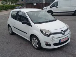 Weiß Gebraucht 2014 Renault Twingo Kleinwagen | 2.450 €