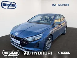 Vibrant blue / mic Neu 2025 Hyundai i20 Trend Limousine | 22.490 € (Fairer Preis)