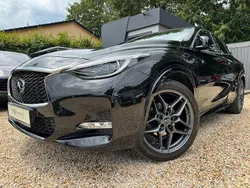 Schwarz Gebraucht 2019 Infiniti Q30 Kleinwagen | 24.990 €