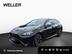 Black sapphire (schwarz) Gebraucht 2024 BMW 120 M Sport Kleinwagen | 38.950 € (Fairer Preis)