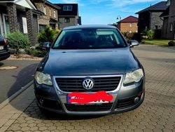 Grau Gebraucht 2008 VW Passat Limousine | 3.000 € (Guter Preis)