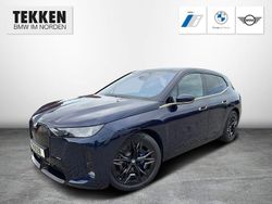 Blau Neu 2025 BMW iX M Sport SUV | 88.990 € (Teuer)