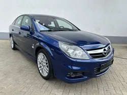 Blau Gebraucht 2008 Opel Vectra Edition+ Limousine | 4.400 € (Etwas zu teuer)