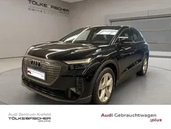 Mythosschwarz metallic Gebraucht 2022 Audi Q4 e-tron Advanced SUV | 32.177 € (Guter Preis)