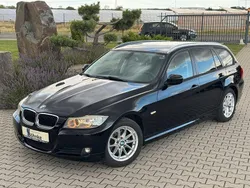 Schwarz Gebraucht 2012 BMW 318 Comfort Edition Kombi | 6.799 € (Fairer Preis)