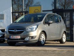 Braun Gebraucht 2015 Opel Meriva Style Van / Kleinbus | 9.800 € (Teuer)