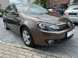 Braun Gebraucht 2011 VW Golf VI Comfortline Kombi | 6.950 € (Etwas zu teuer)