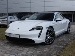 Weiß Gebraucht 2023 Porsche Taycan 4S Limousine | 86.990 € (Teuer)