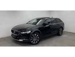 Onyx black (metallic) Gebraucht 2023 Volvo V90 CC Plus Kombi | 45.879 € (Fairer Preis)