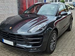 Grau Gebraucht 2017 Porsche Macan Turbo SUV | 36.500 € (Superpreis)