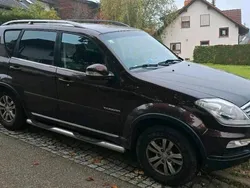 Andere außenfarben Gebraucht 2014 Ssangyong Rexton SUV | 8.500 € (Fairer Preis)