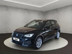 Midnight schwarz metallic Gebraucht 2023 Seat Arona FR SUV | 20.950 € (Fairer Preis)