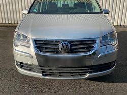 Silber Gebraucht 2008 VW Touran Van / Kleinbus | 4.400 € (Fairer Preis)