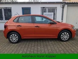 Orange Gebraucht 2019 VW Polo Trendline Limousine | 15.500 € (Fairer Preis)