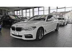 Alpinweiss iii Gebraucht 2017 BMW 530 M Sport Kombi | 29.990 € (Teuer)