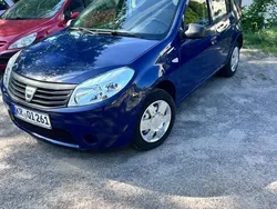 Blau Gebraucht 2009 Dacia Sandero Kleinwagen | 3.199 € (Fairer Preis)