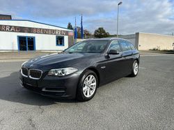 Schwarz Gebraucht 2016 BMW 518 Performance Kombi | 15.000 €