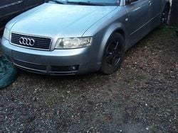 Silber Gebraucht 2006 Audi A4 Kombi | 500 € (Superpreis)