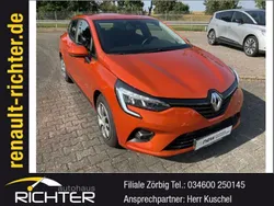 Orange Gebraucht 2021 Renault Clio V Zen Kleinwagen | 13.985 € (Fairer Preis)